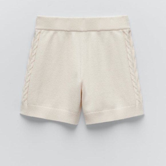ZARA | High-Waisted Side Detail Cable Knit Shorts - Picture 4 of 7